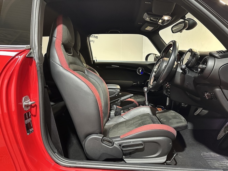 MINI Hatch John Cooper Works - U1295