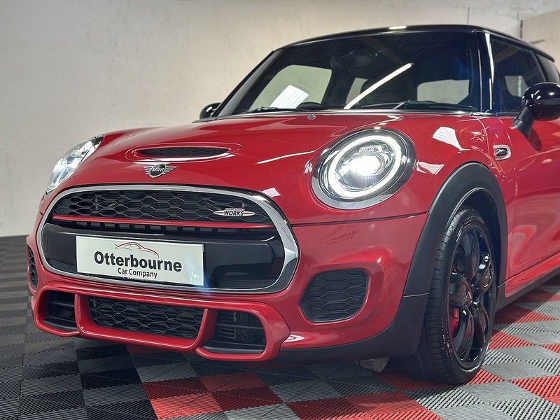 MINI Hatch John Cooper Works - U1295