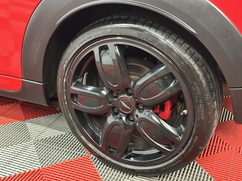 MINI Hatch John Cooper Works - U1295