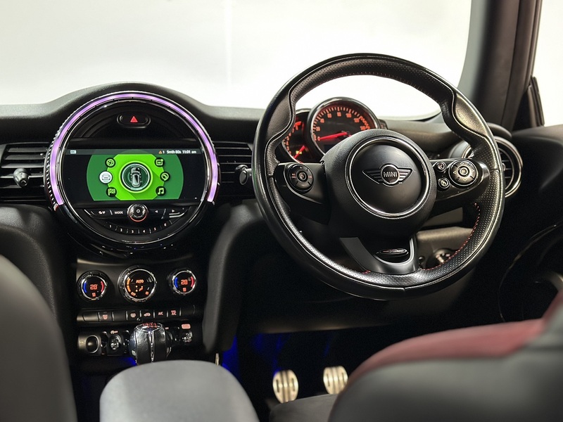 MINI Hatch John Cooper Works - U1295