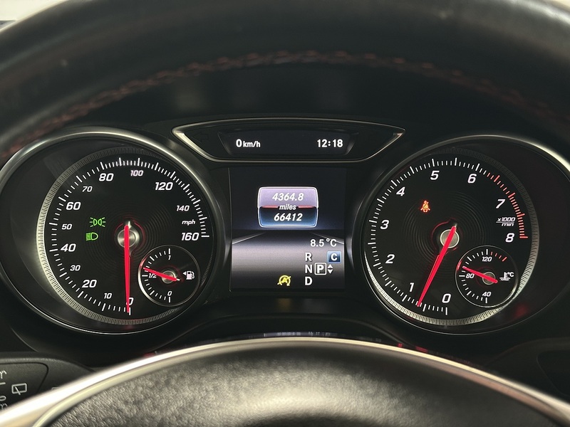 Mercedes-Benz GLA GLA250 AMG Line - U1301