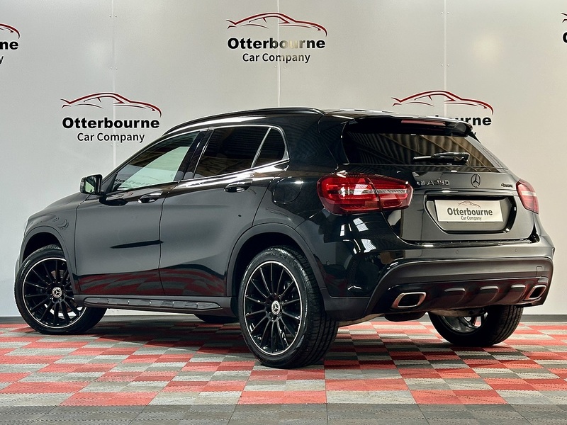 Mercedes-Benz GLA GLA250 AMG Line - U1301