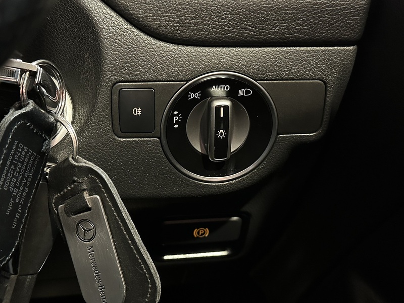 Mercedes-Benz GLA GLA250 AMG Line - U1301