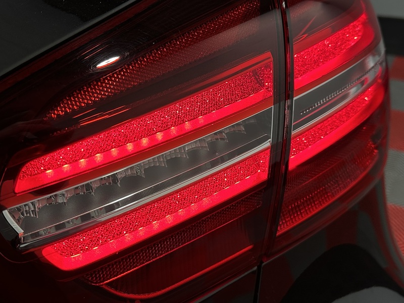 Mercedes-Benz GLA GLA250 AMG Line - U1301