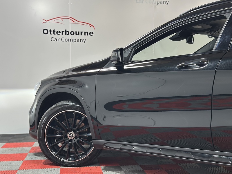 Mercedes-Benz GLA GLA250 AMG Line - U1301