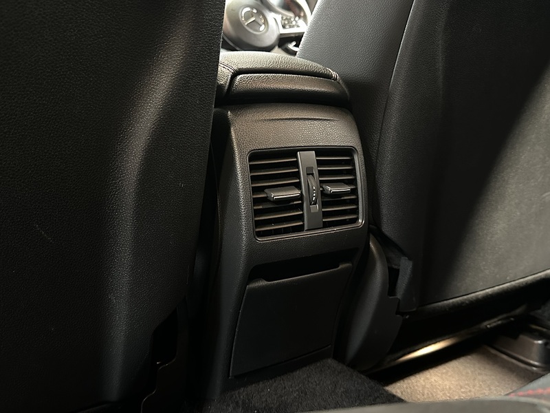 Mercedes-Benz GLA GLA250 AMG Line - U1301