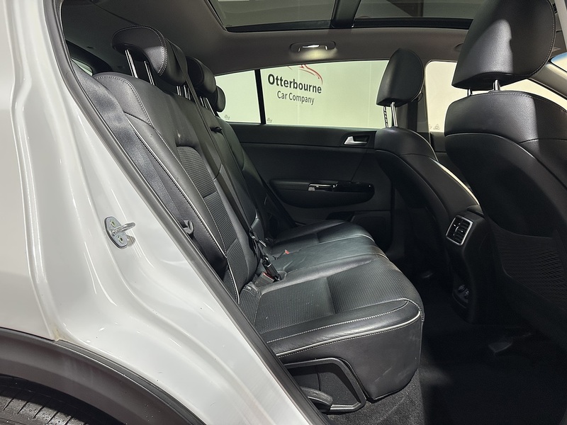 Kia Sportage CRDi MHEV 3 - U1304