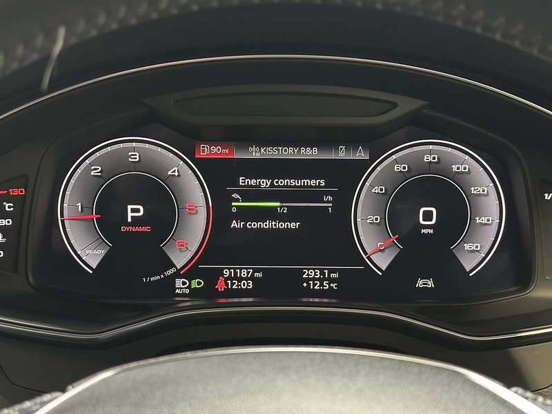 Audi A6 Avant TDI V6 S line - U1305