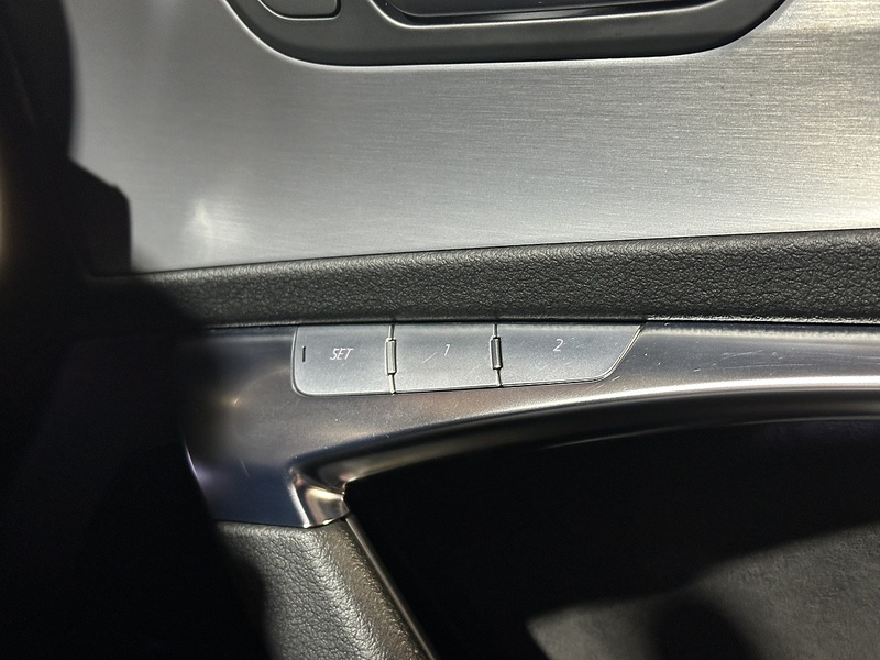 Audi A6 Avant TDI V6 S line - U1305