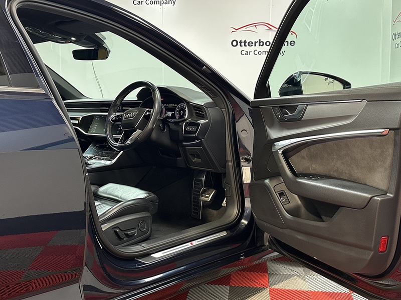 Audi A6 Avant TDI V6 S line - U1305