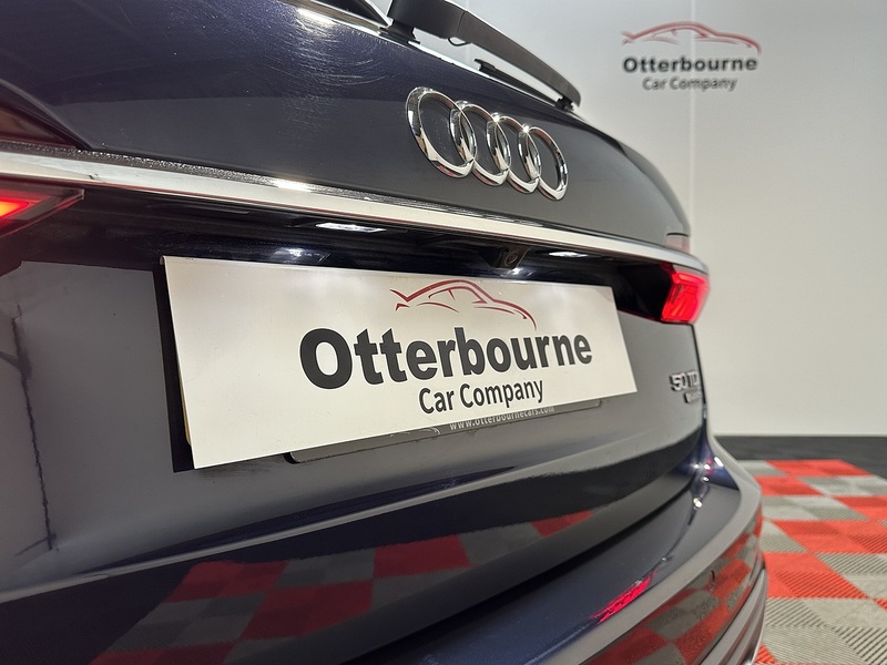 Audi A6 Avant TDI V6 S line - U1305