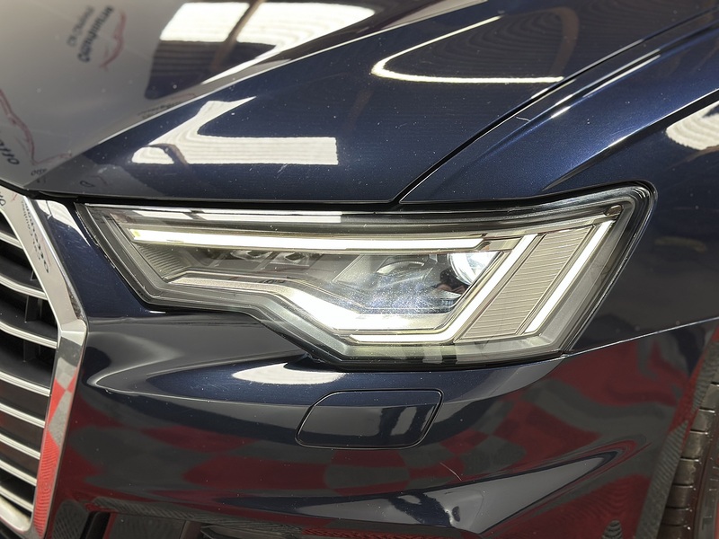 Audi A6 Avant TDI V6 S line - U1305