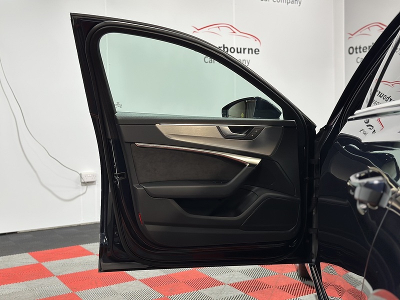 Audi A6 Avant TDI V6 S line - U1305