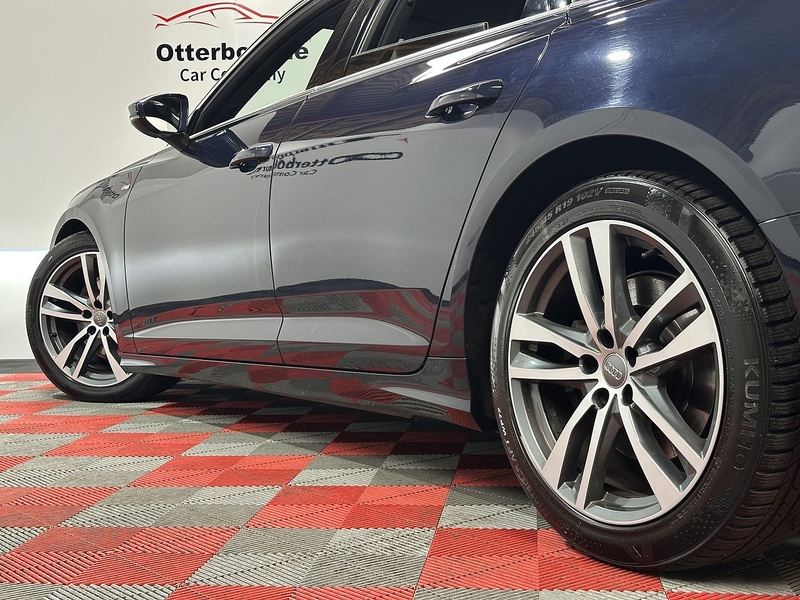 Audi A6 Avant TDI V6 S line - U1305