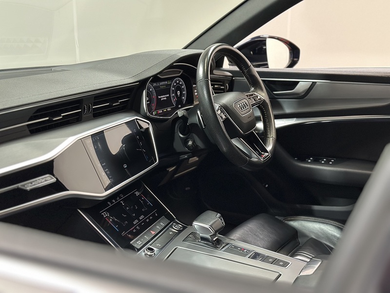 Audi A6 Avant TDI V6 S line - U1305