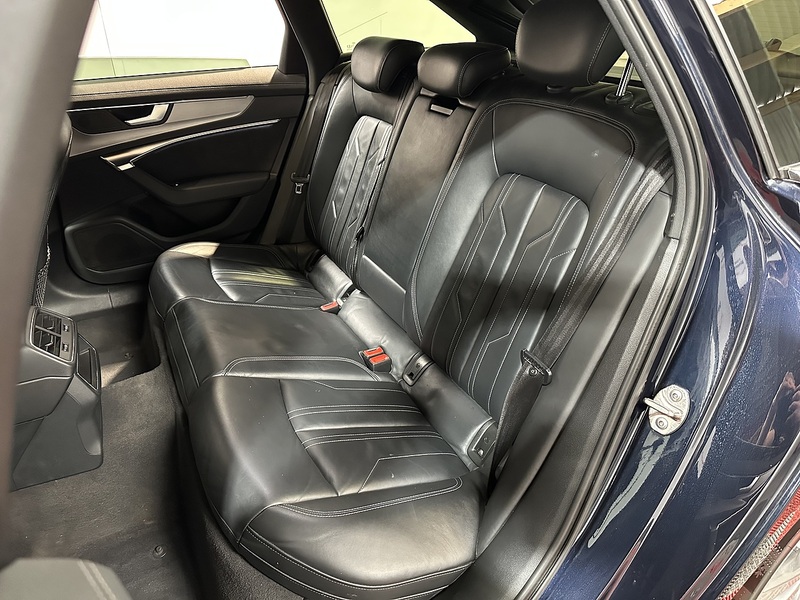 Audi A6 Avant TDI V6 S line - U1305