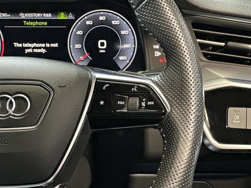 Audi A6 Avant TDI V6 S line - U1305