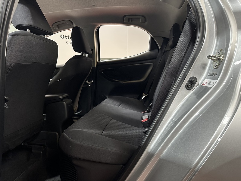 Toyota Yaris VVT-h Design - U1306