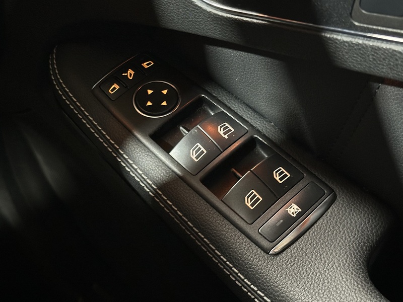 Mercedes-Benz E Class E350 CDI V6 BlueEfficiency Sport - U1309