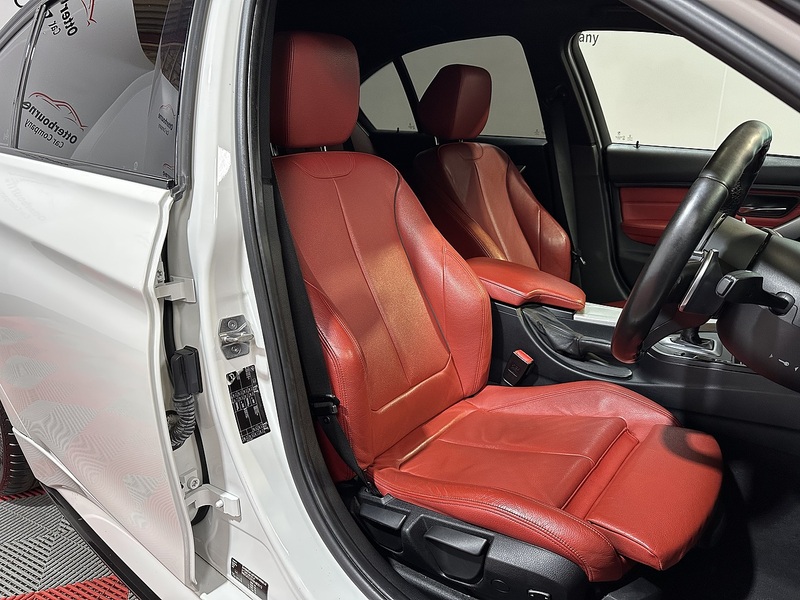 BMW 3 Series 330d M Sport - U1311