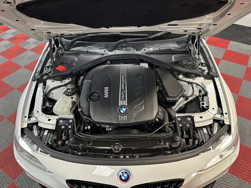 BMW 3 Series 330d M Sport - U1311