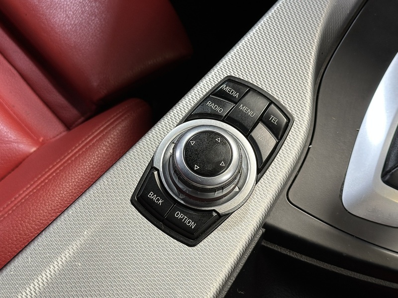 BMW 3 Series 330d M Sport - U1311