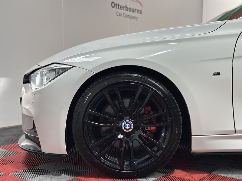 BMW 3 Series 330d M Sport - U1311