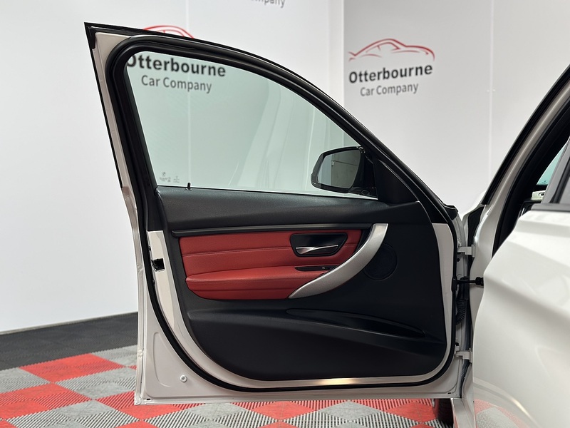 BMW 3 Series 330d M Sport - U1311