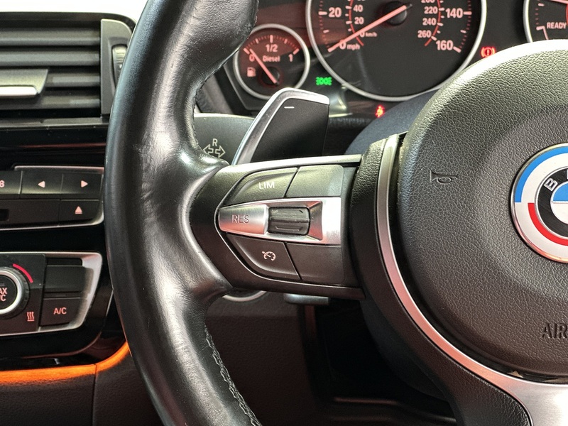 BMW 3 Series 330d M Sport - U1311