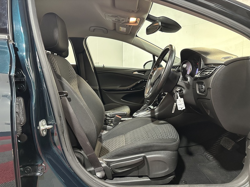 Vauxhall Astra i Turbo SRi Nav - U1329