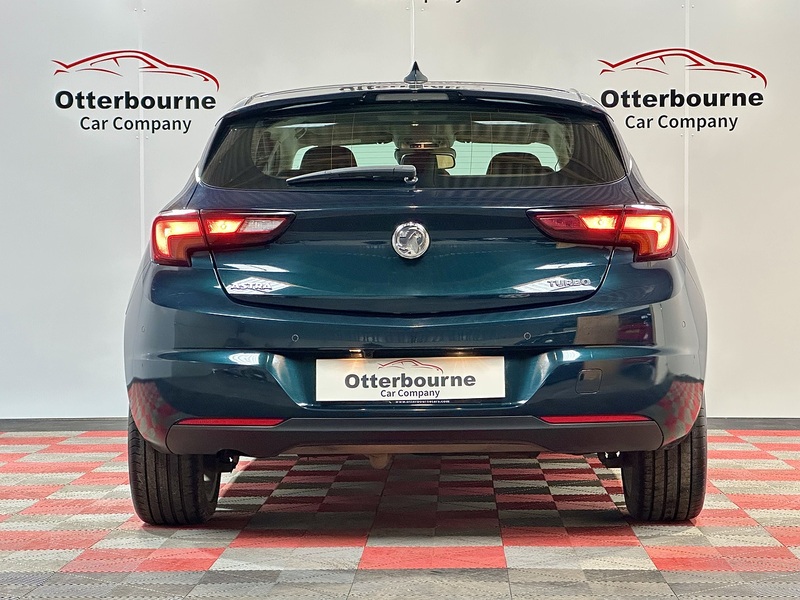 Vauxhall Astra i Turbo SRi Nav - U1329