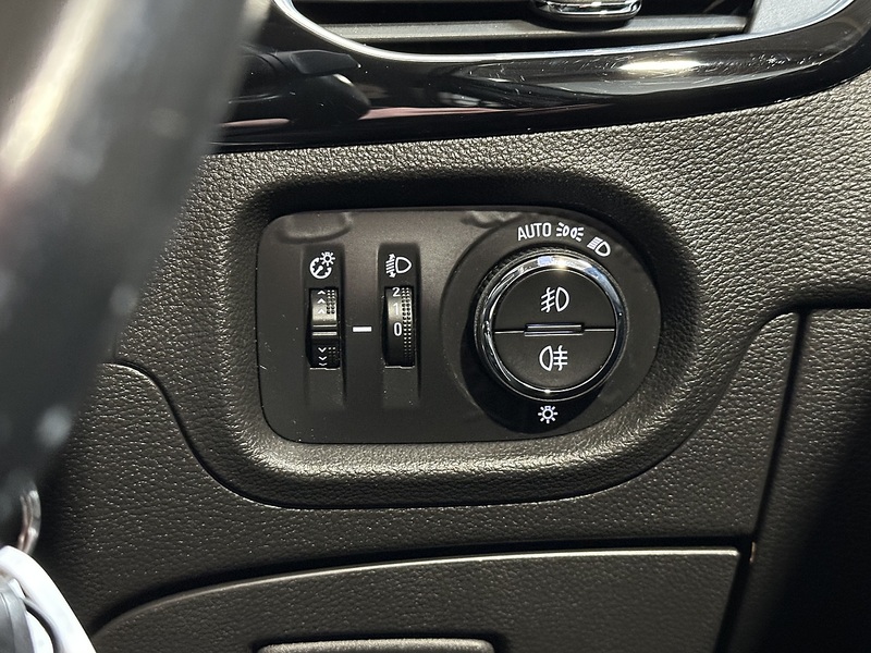 Vauxhall Astra i Turbo SRi Nav - U1329