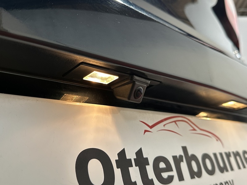 Vauxhall Astra i Turbo SRi Nav - U1329