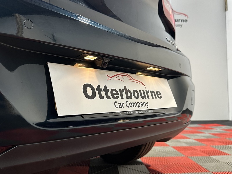 Vauxhall Astra i Turbo SRi Nav - U1329