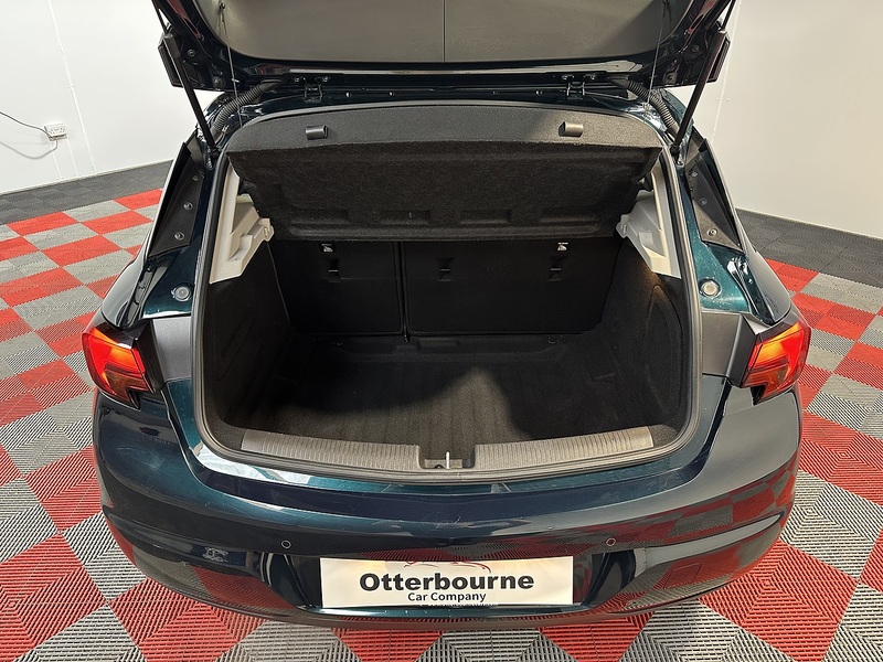 Vauxhall Astra i Turbo SRi Nav - U1329