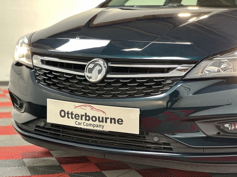 Vauxhall Astra i Turbo SRi Nav - U1329