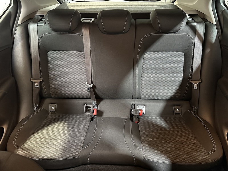 Vauxhall Astra i Turbo SRi Nav - U1329