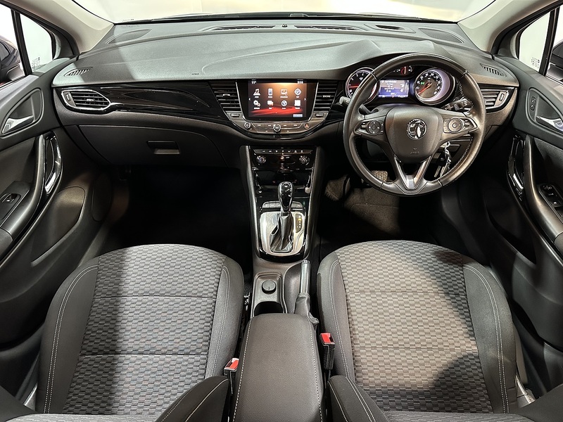 Vauxhall Astra i Turbo SRi Nav - U1329