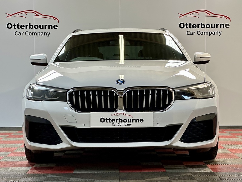 BMW 5 Series 530e M Sport - U1339