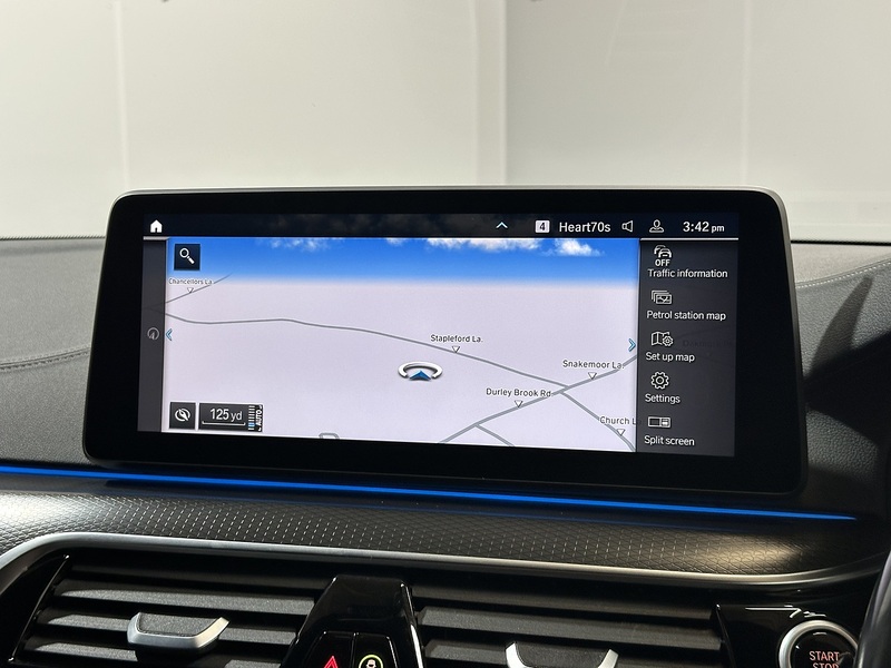 BMW 5 Series 530e M Sport - U1339
