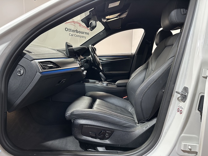 BMW 5 Series 530e M Sport - U1339