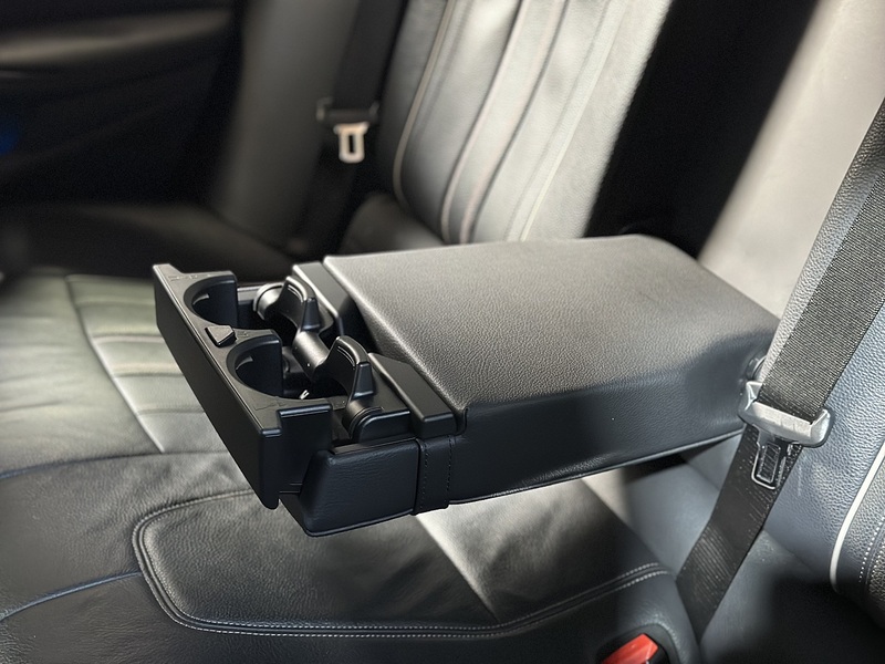 BMW 5 Series 530e M Sport - U1339