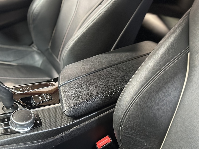BMW 5 Series 530e M Sport - U1339