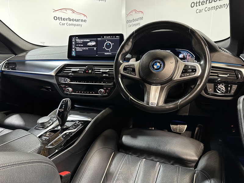 BMW 5 Series 530e M Sport - U1339