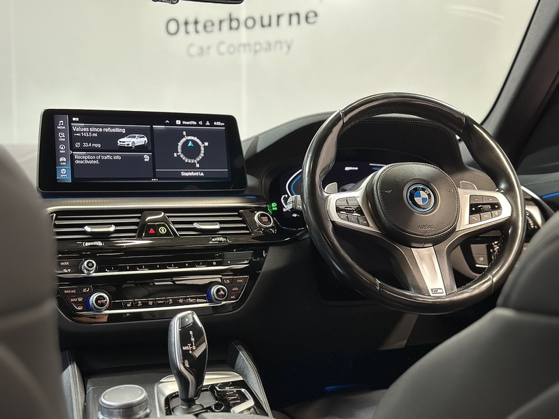 BMW 5 Series 530e M Sport - U1339