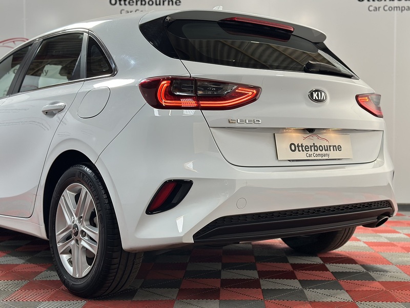 Kia Ceed T-GDi ECO 2 - U1340