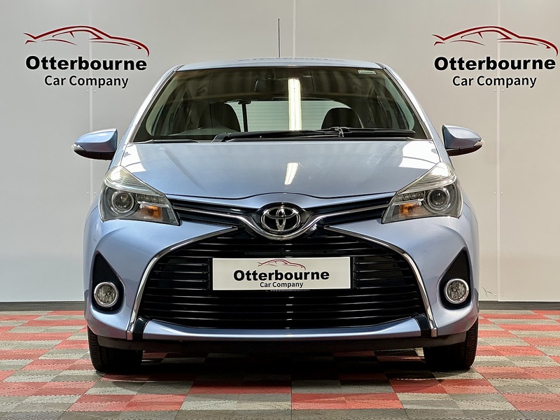 Toyota Yaris Dual VVT-i Excel - U1343