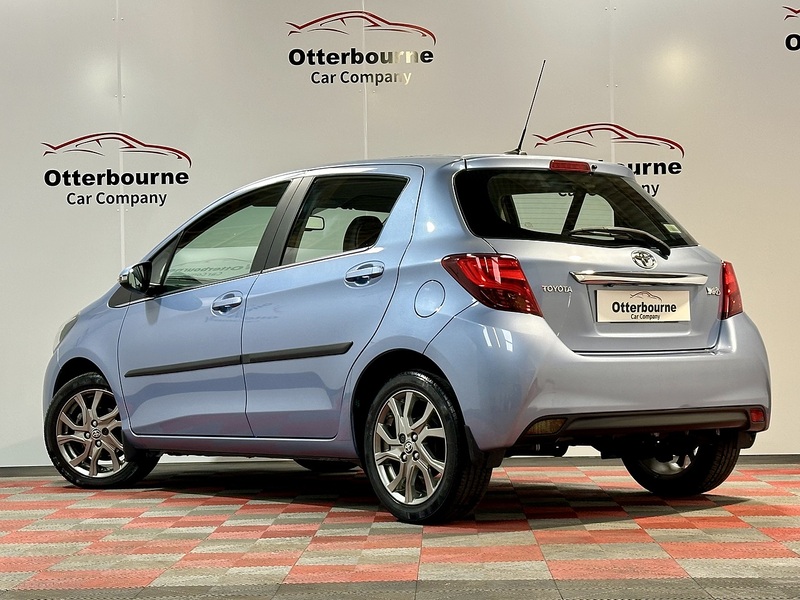 Toyota Yaris Dual VVT-i Excel - U1343
