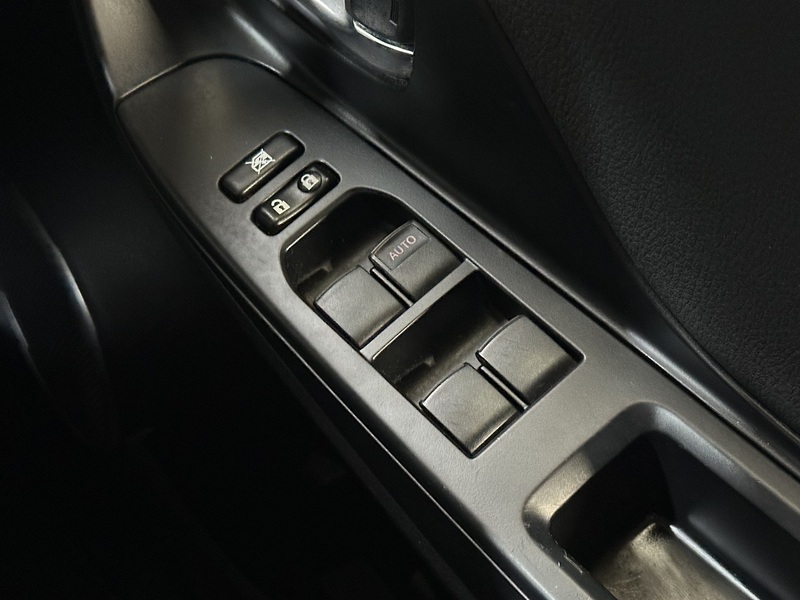 Toyota Yaris Dual VVT-i Excel - U1343