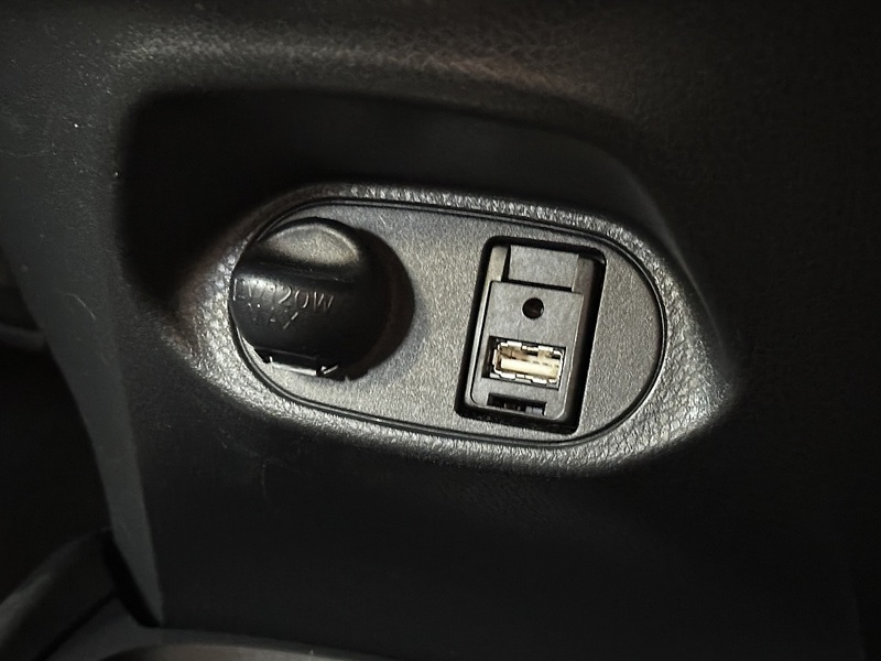 Toyota Yaris Dual VVT-i Excel - U1343